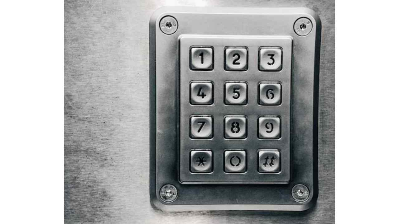 how to unlock electronic door